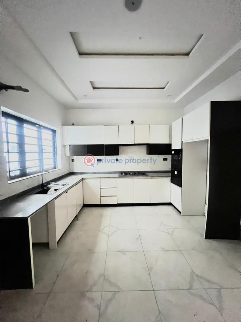 5 bedroom Detached Duplex For Sale Ologolo Lekki Lagos - 3