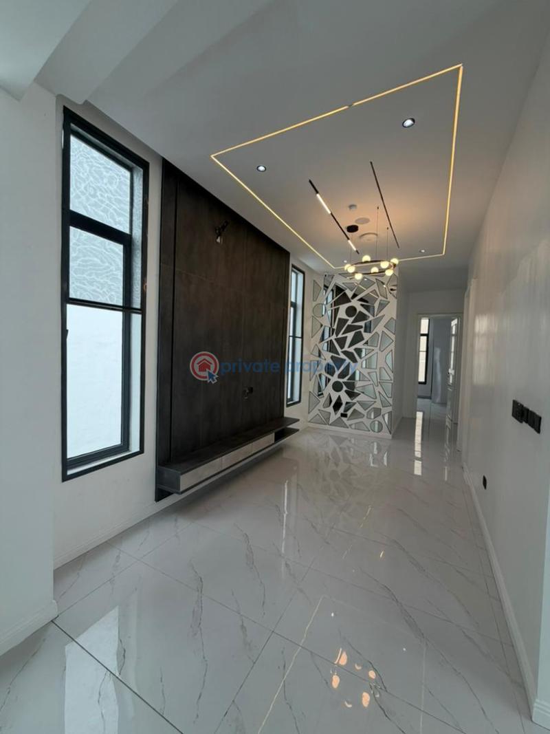 5 bedroom Detached Duplex For Sale Osapa London Lekki Lagos - 0