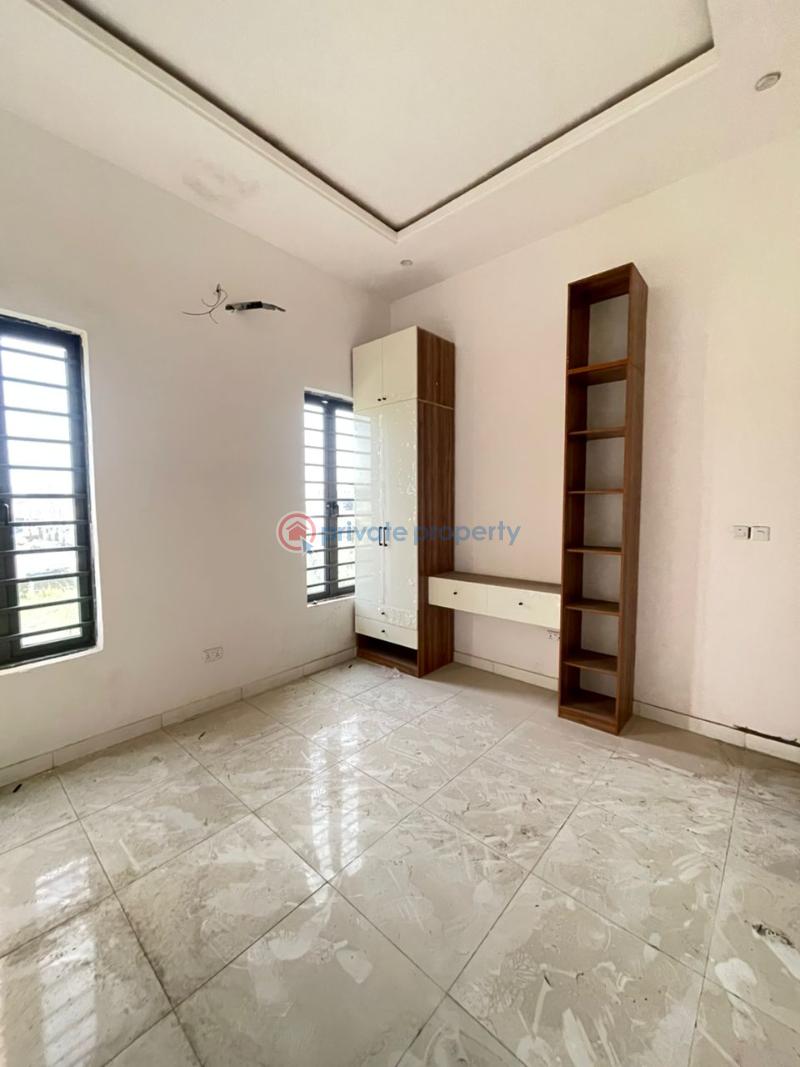 5 bedroom Detached Duplex For Sale Ologolo Lekki Lagos - 4