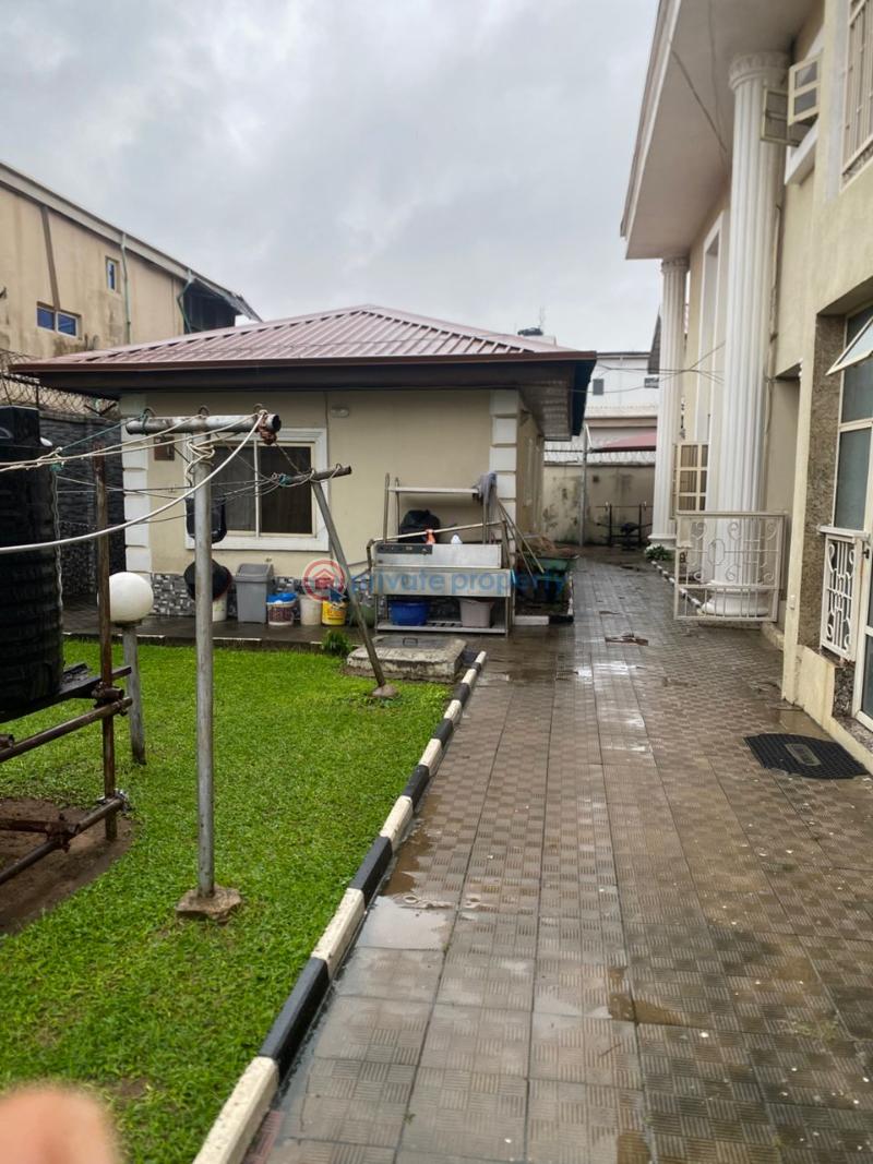 5 bedroom Commercial Property For Rent Lekki Phase 1 Lagos - 3