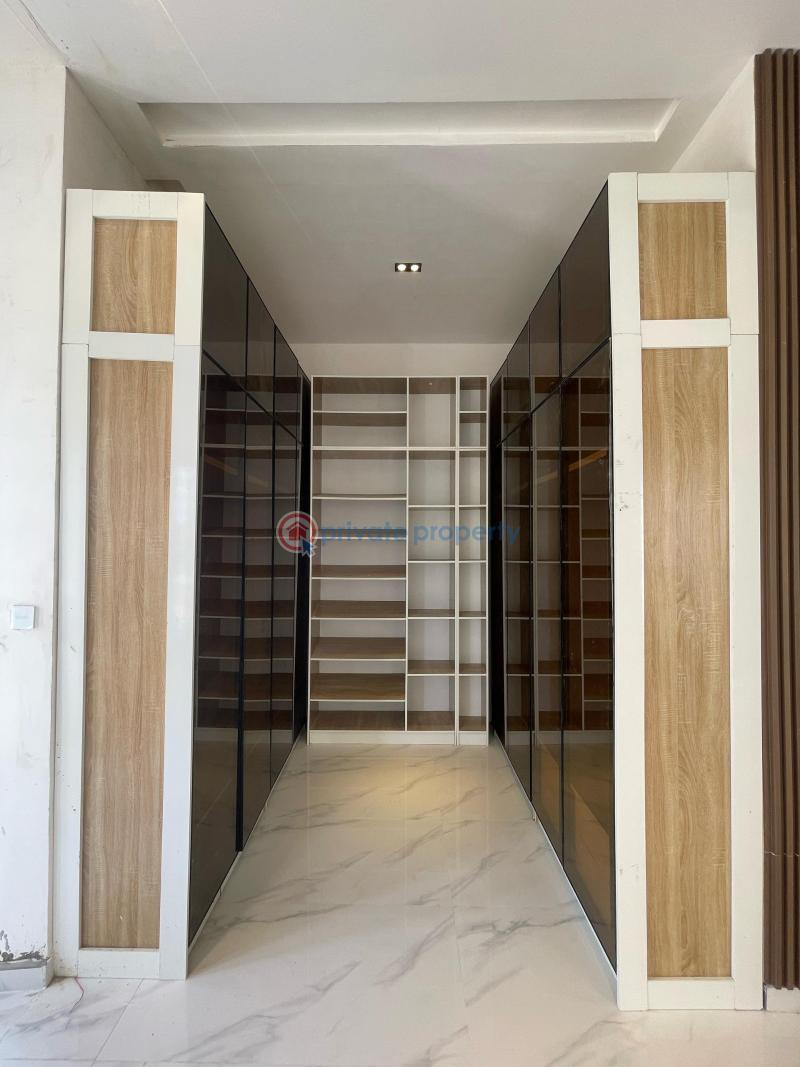 5 bedroom Duplex For Sale Chevron Lekki Chevron Drive Lekki Lagos - 2