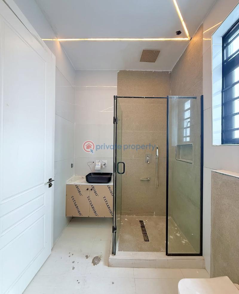 5 bedroom Detached Duplex For Sale Lekki Phase 1 Lagos - 18