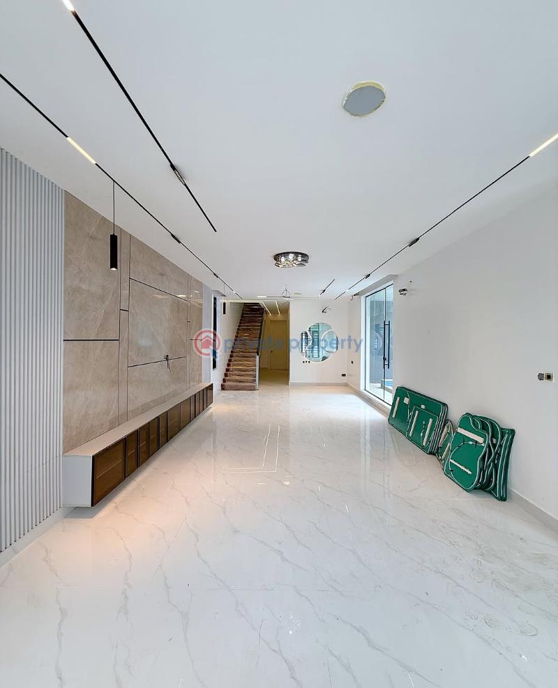 5 bedroom Detached Duplex For Sale Lekki Phase 1 Lagos - 4