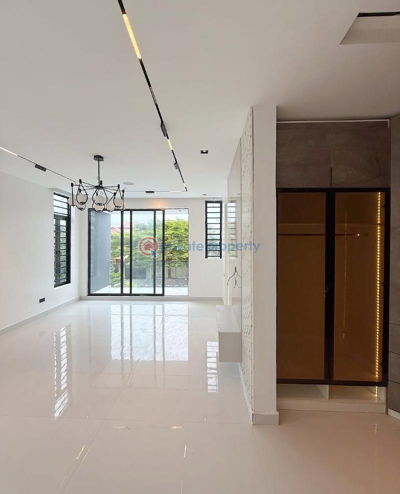 5 bedroom Detached Duplex For Sale Lekki Phase 1 Lagos - 3