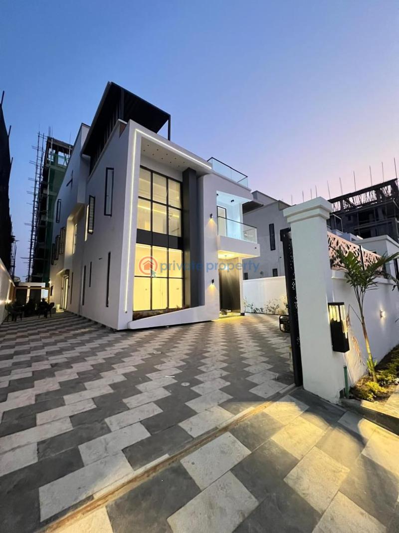 5 bedroom Detached Duplex For Sale Lekki Phase 1 Lagos