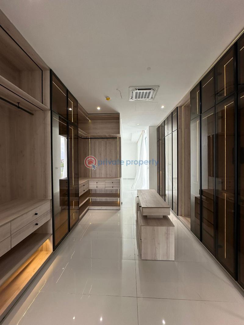 *5 bedroom fully detached duplex for sale* - 9 5 bedroom Detached Duplex For Sale Osapa London Lekki Lagos - 9