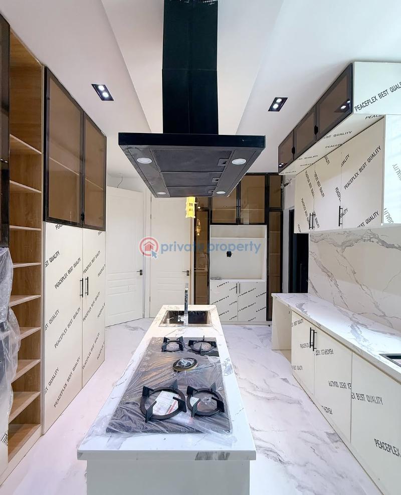 5 bedroom Detached Duplex For Sale Lekki Phase 1 Lagos - 16