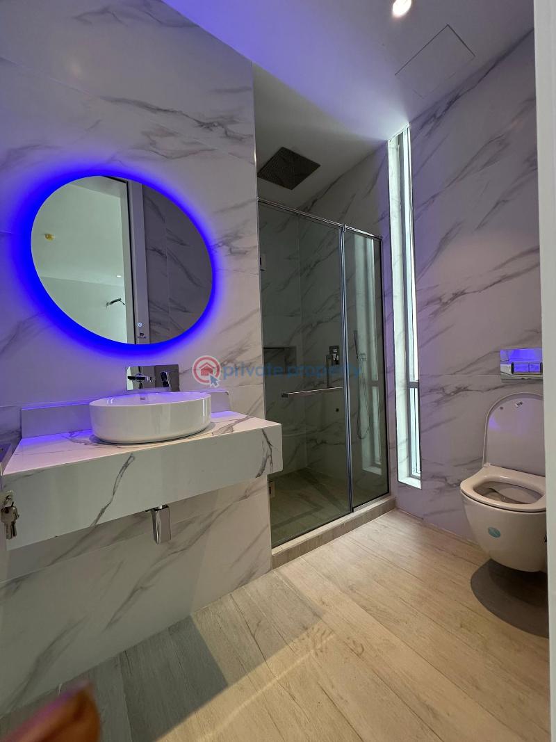 *5 bedroom fully detached duplex for sale* - 7 5 bedroom Detached Duplex For Sale Osapa London Lekki Lagos - 7