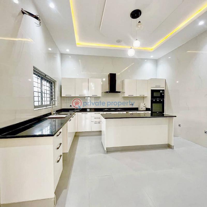 5 bedroom Detached Duplex For Sale Lekki Phase 1 Lagos - 16