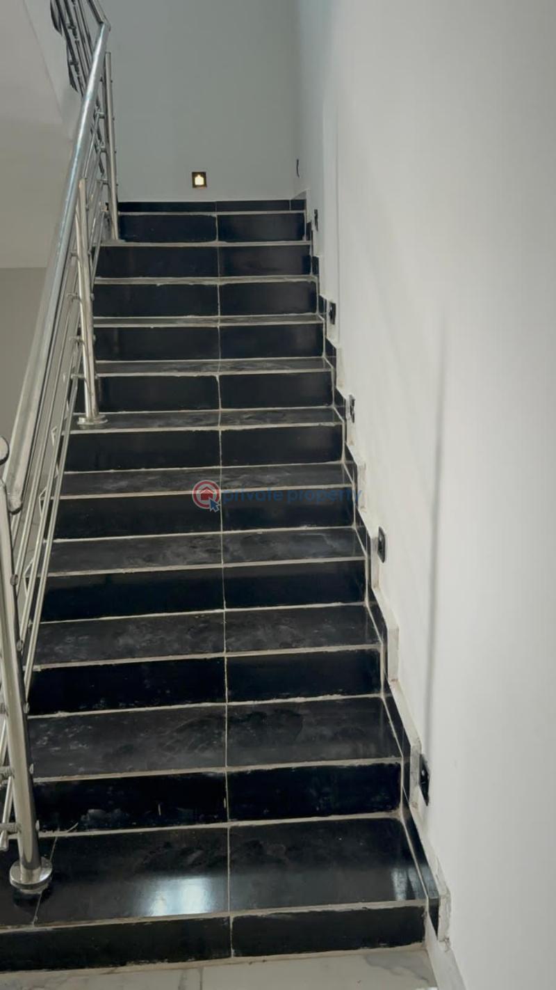 5 bedroom Detached Duplex For Sale Malami Estate, Oluyole Oluyole Estate Ibadan Oyo - 12