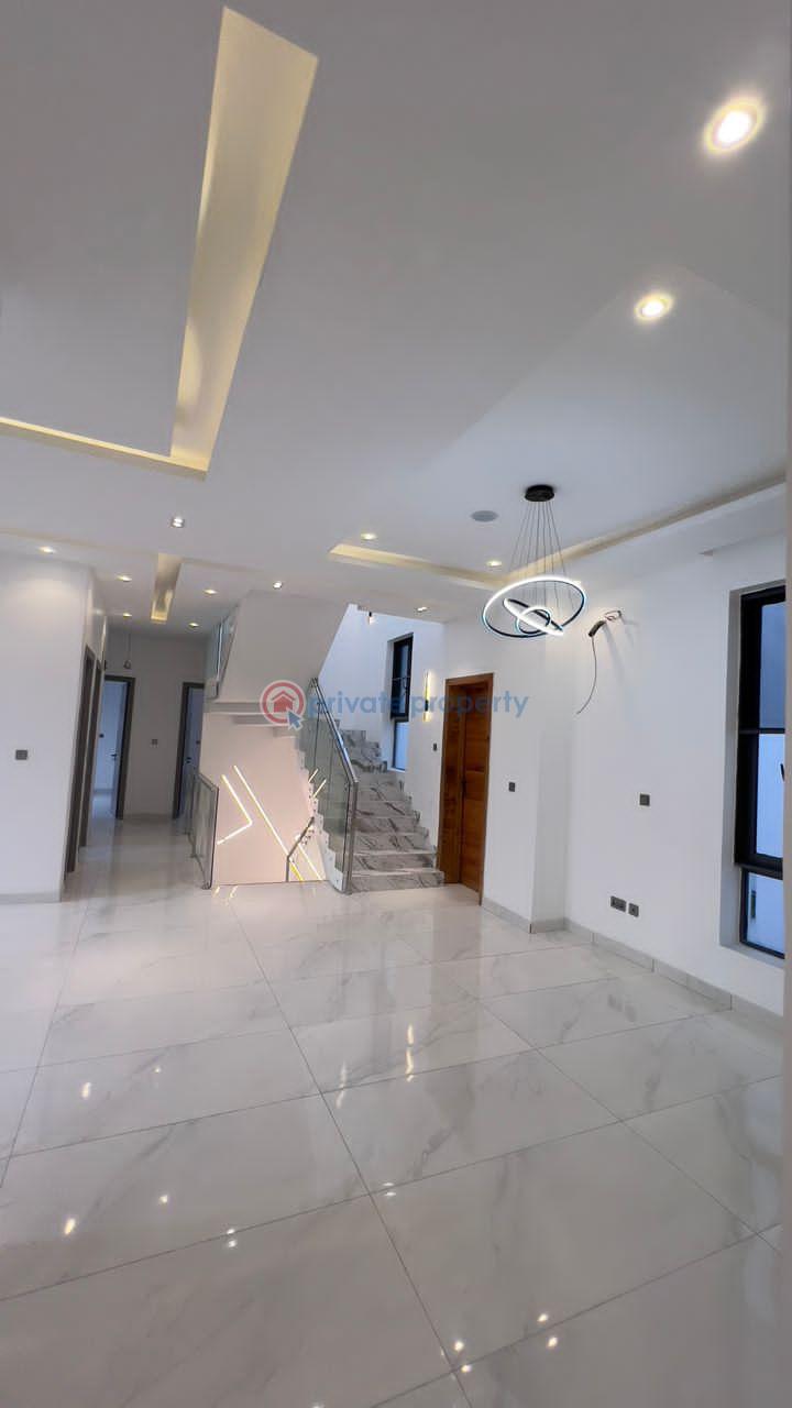 5 bedroom Detached Duplex For Sale Chevron Drive Lekki Lagos - 9