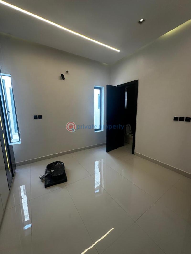 5 bedroom fully detached duplex - 14 5 bedroom Duplex For Sale Ajah Lagos - 14