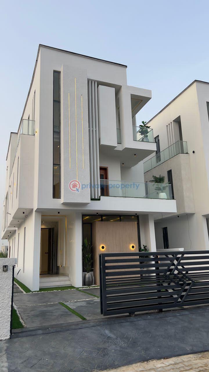 5 bedroom Detached Duplex For Sale Chevron Drive Lekki Lagos - 1