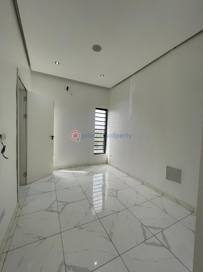 5 bedroom Detached Duplex For Sale Hampton Lake Estate, Chevron Alternative Route, Lekki, Lagos State Chevron Drive Lekki Lagos - 14