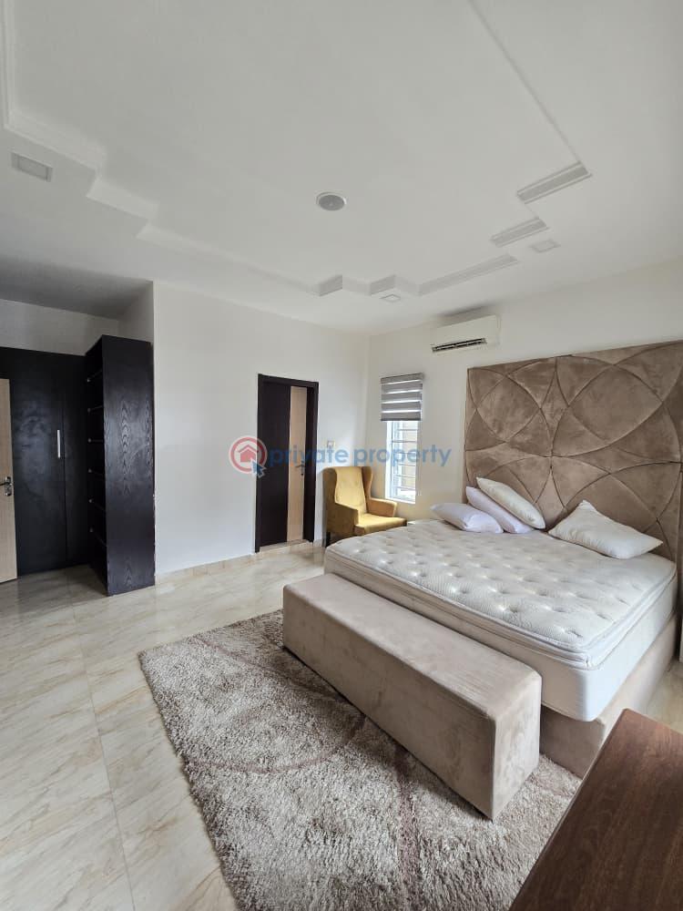 5 bedroom Detached Duplex For Rent Lekki Conservation Road Lekki Expressway Lagos - 3