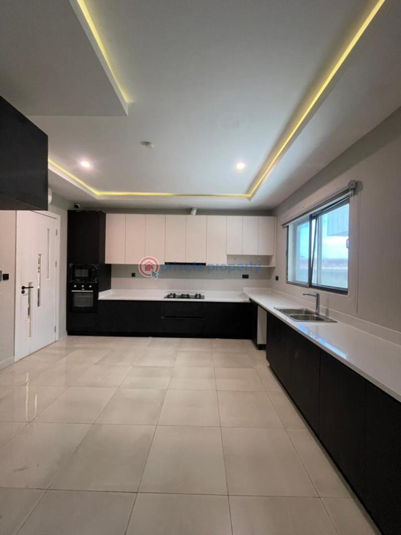 5 bedroom Detached Duplex For Sale Lekki Phase 1 Lagos - 9