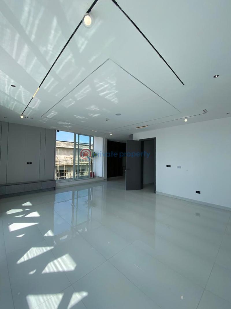 5 bedroom Detached Duplex For Sale Osapa Lekki Lagos - 2