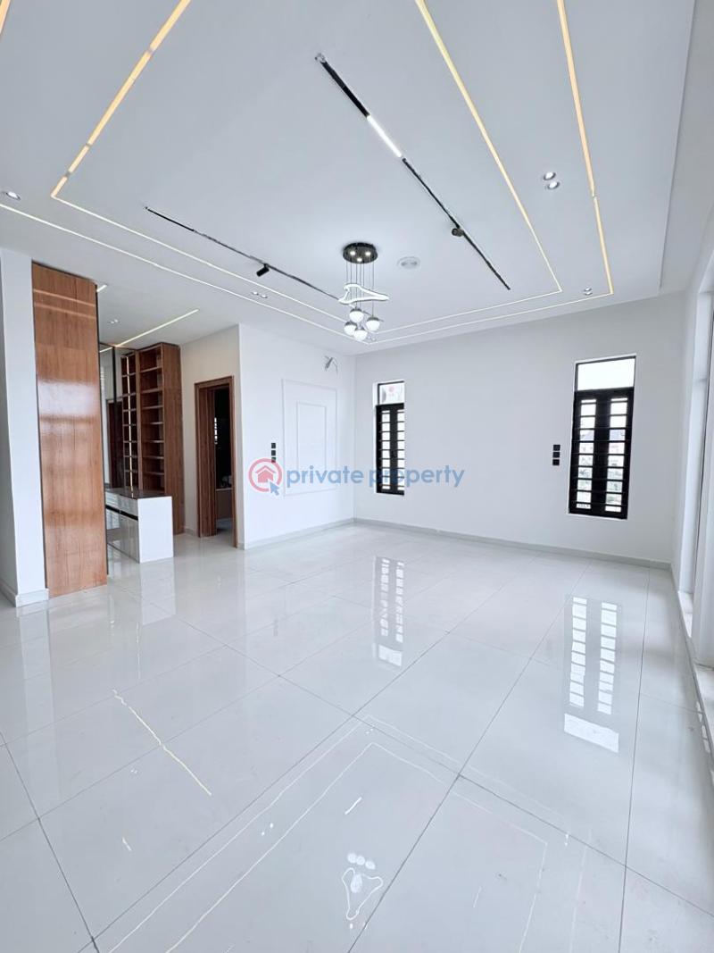 5 bedroom Detached Duplex For Sale Chevron Drive Lekki Lagos - 11