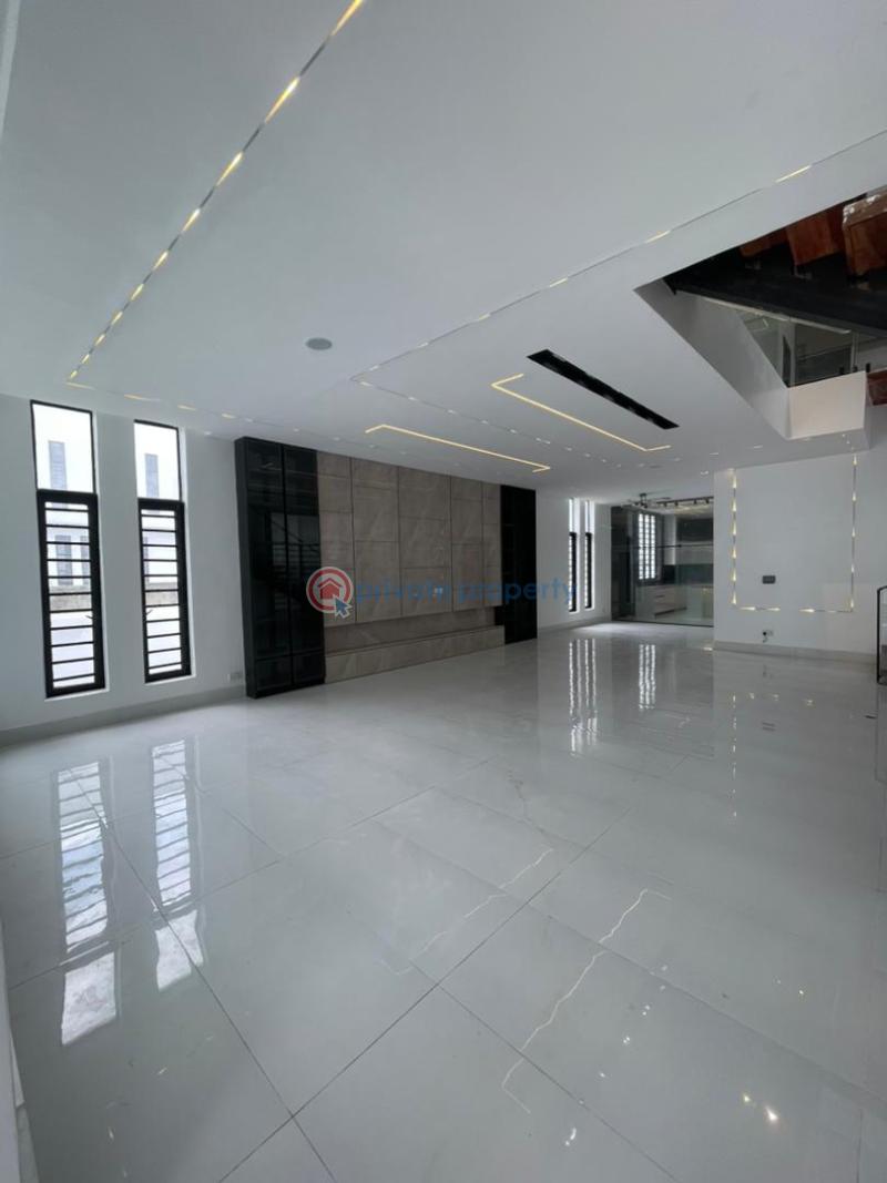 5 bedroom Detached Duplex For Sale Chevron Drive Lekki Lagos - 15