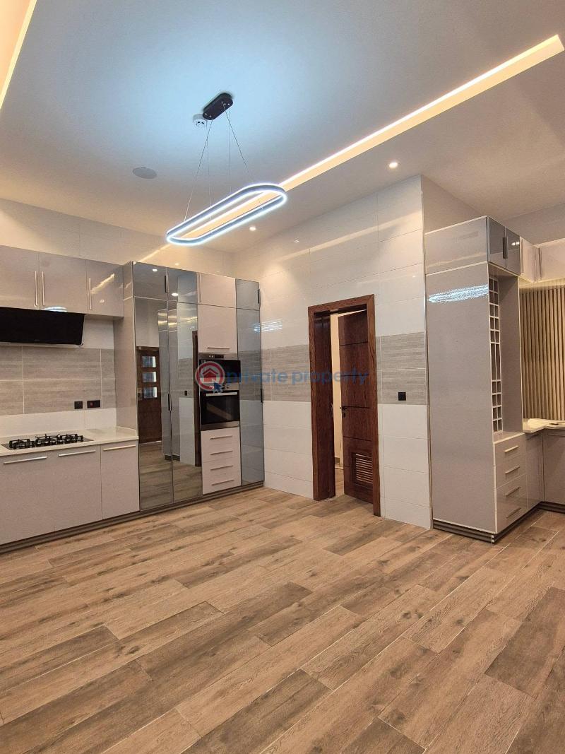 5 bedroom Detached Duplex For Sale Mojisola Onikoyi Estate Lagos - 9