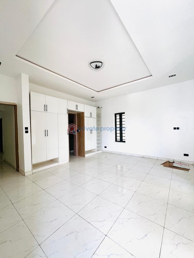 5 bedroom Detached Duplex For Sale A Prime And Secure Estate At Orchid Road Lekki Lekki Phase 2 Lagos - 7