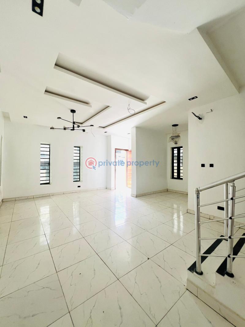5 bedroom Detached Duplex For Sale A Prime And Secure Estate At Orchid Road Lekki Lekki Phase 2 Lagos - 3
