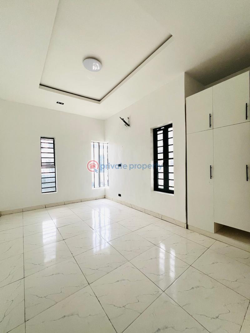 5 bedroom Detached Duplex For Sale A Prime And Secure Estate At Orchid Road Lekki Lekki Phase 2 Lagos - 12