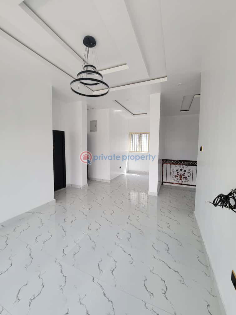 House For Rent Lekki Scheme 2 Ajah Lagos - 4