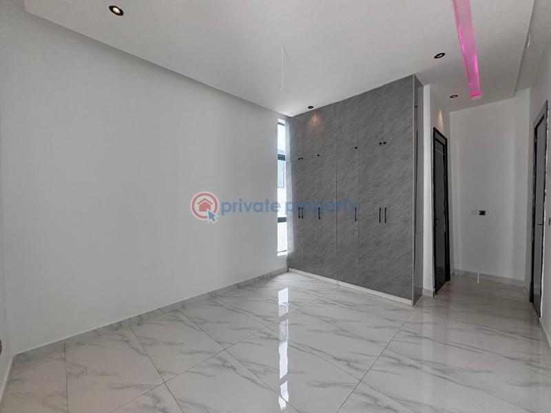 5 bedroom Detached Duplex For Sale Chevron Drive Lekki Lagos - 4