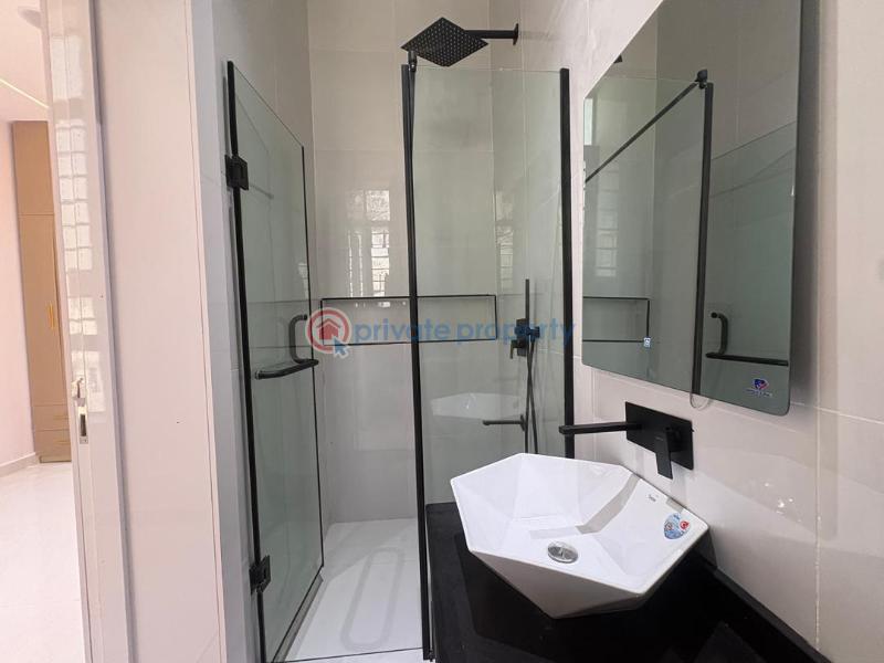 5 bedroom Detached Duplex For Sale Chevron Drive Lekki Lagos - 11