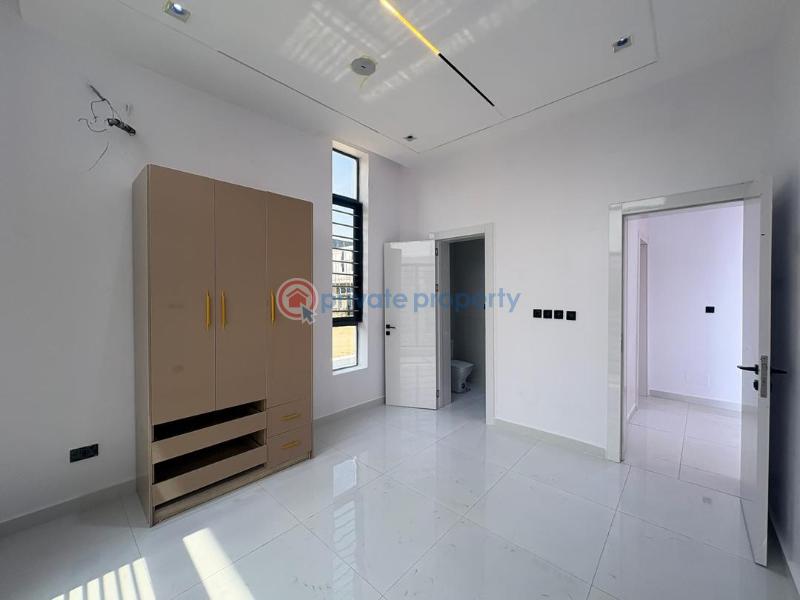 5 bedroom Detached Duplex For Sale Chevron Drive Lekki Lagos - 6