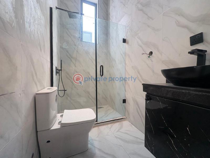 5 bedroom Detached Duplex For Sale Chevron Drive Lekki Lagos - 5