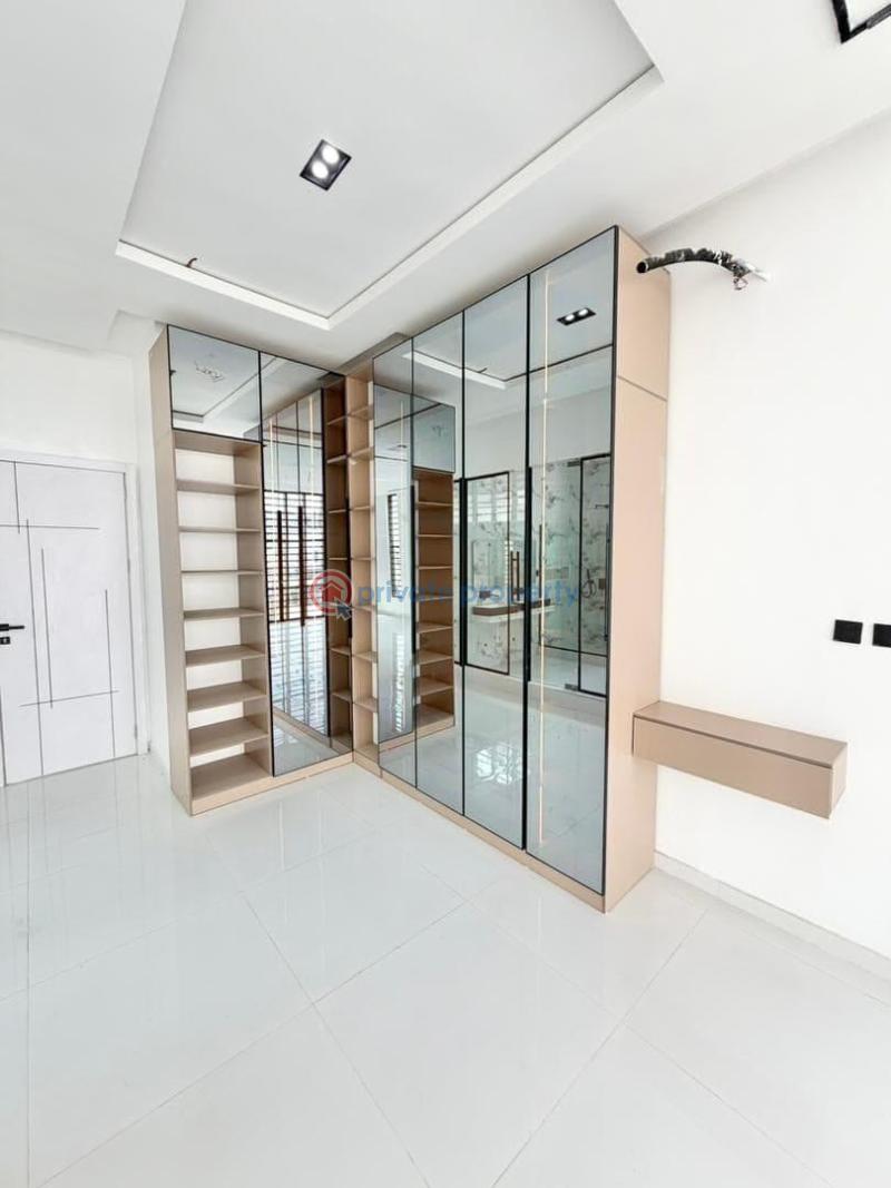 5 bedroom Detached Duplex For Sale Chevron Drive Lekki Lagos - 8