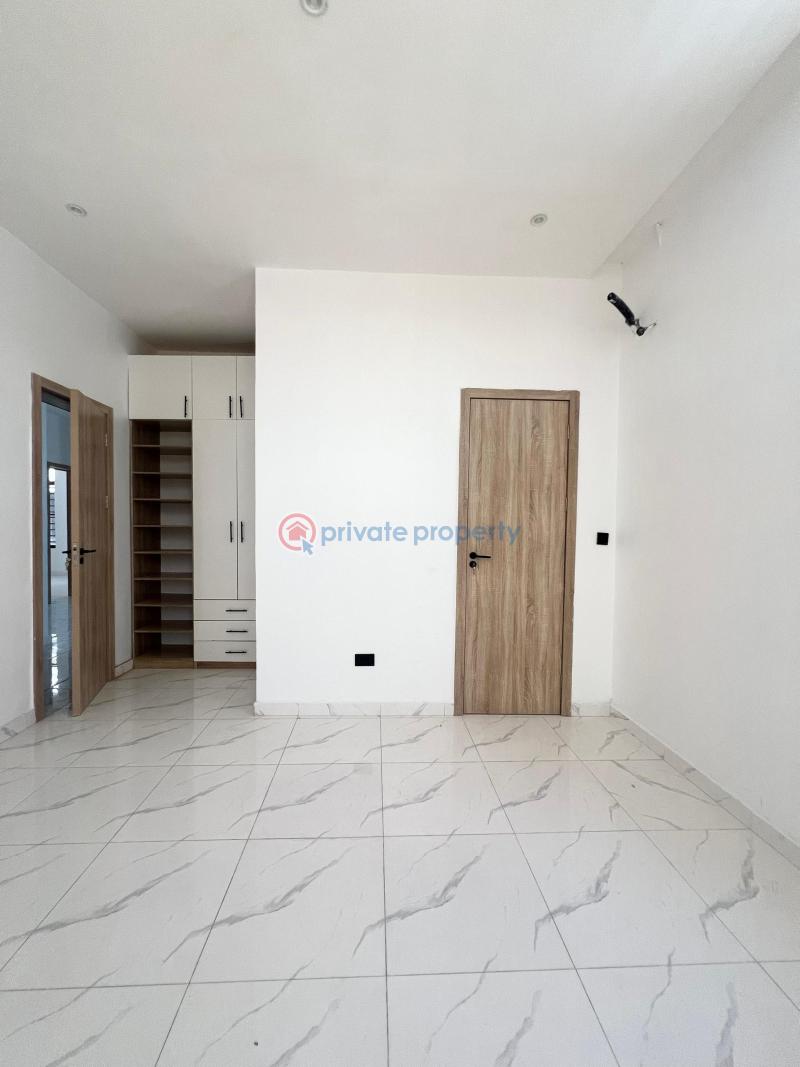 5 bedroom Duplex For Sale Orchid Road Lekki Phase 2 Lagos - 9