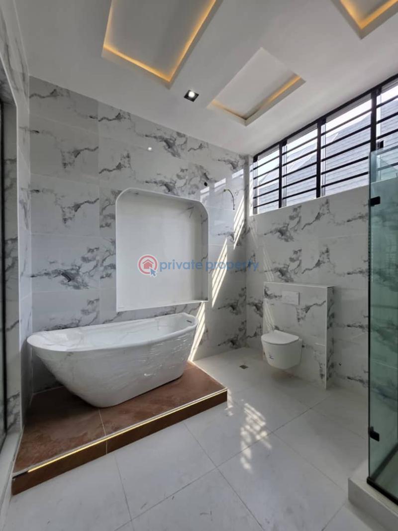 5 bedroom Detached Duplex For Sale Lekki Lagos - 17