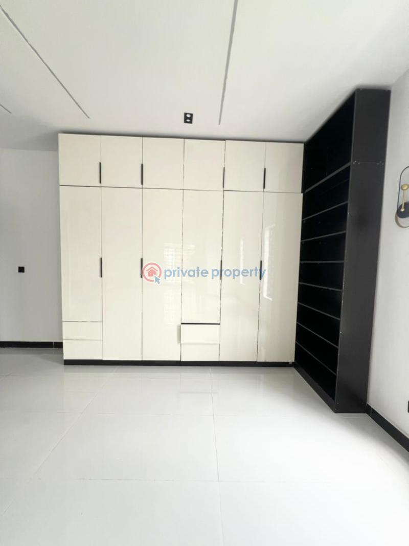 5 bedroom Detached Duplex For Sale Ologolo Lekki Lagos - 11