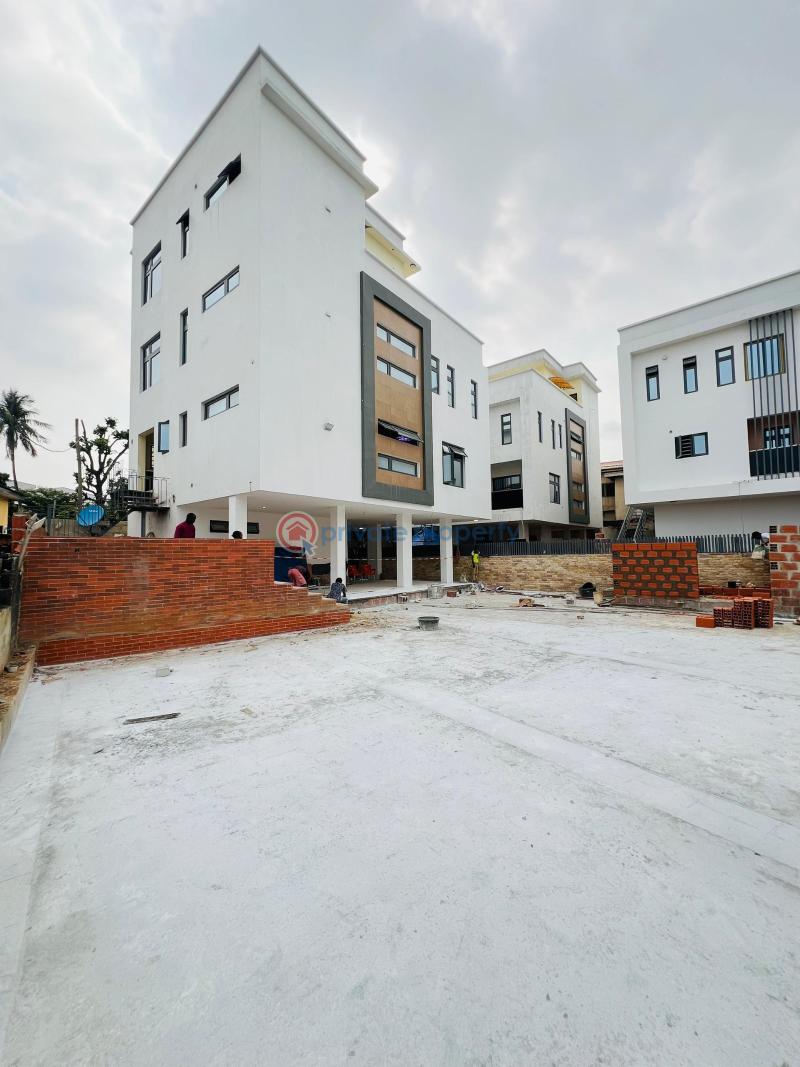 5 bedroom Detached Duplex For Sale Anthony Village Maryland Lagos - 1