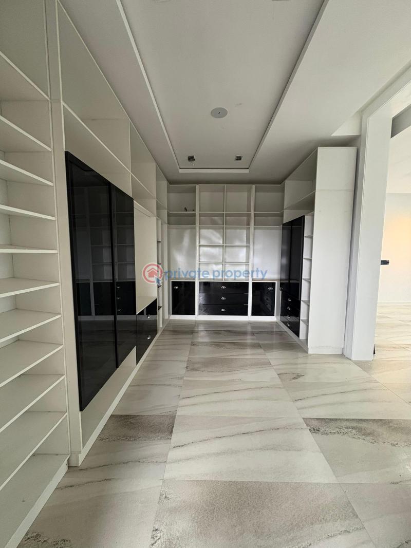 5 bedroom House For Sale Osapa Lekki Lagos - 10