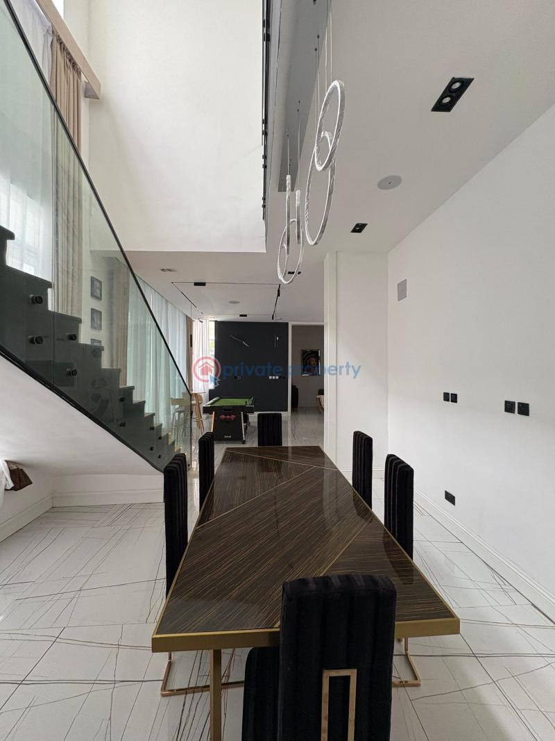 5 bedroom House For Sale Osapa Lekki Lagos - 5