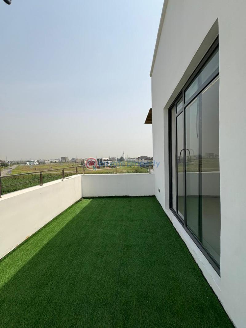 5 bedroom Detached Duplex For Sale Chevron Drive Lekki Lagos - 19