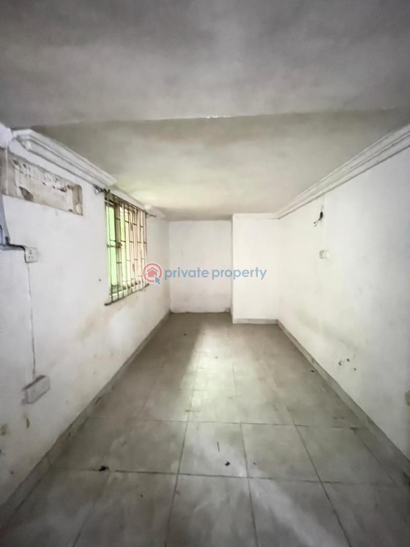 5 bedroom Detached Duplex For Sale Surulere Lagos - 9