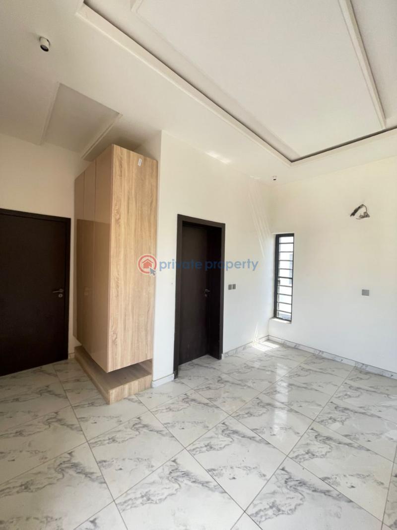 5 bedroom Detached Duplex For Sale Lekki Lagos - 3