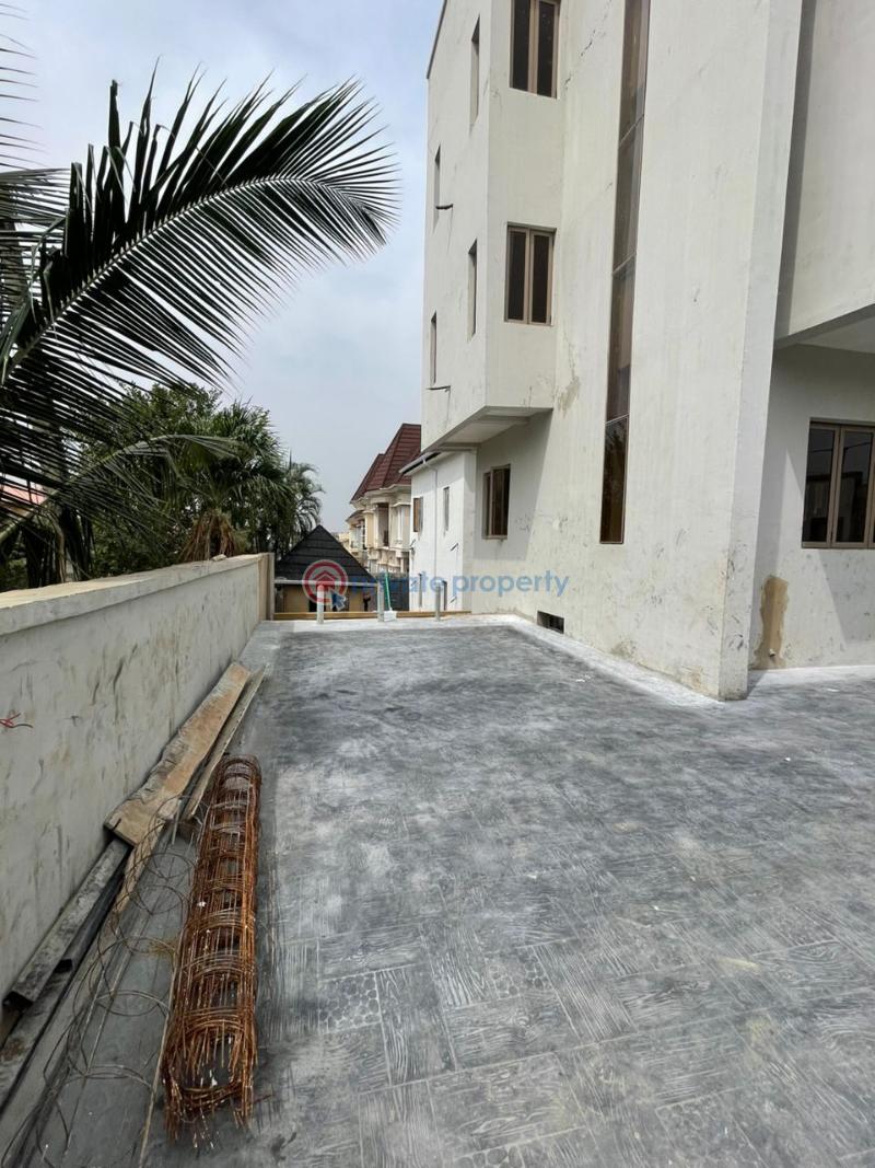 5 bedroom Detached Duplex For Sale Magodo GRA Phase 2 Kosofe/Ikosi Lagos - 2
