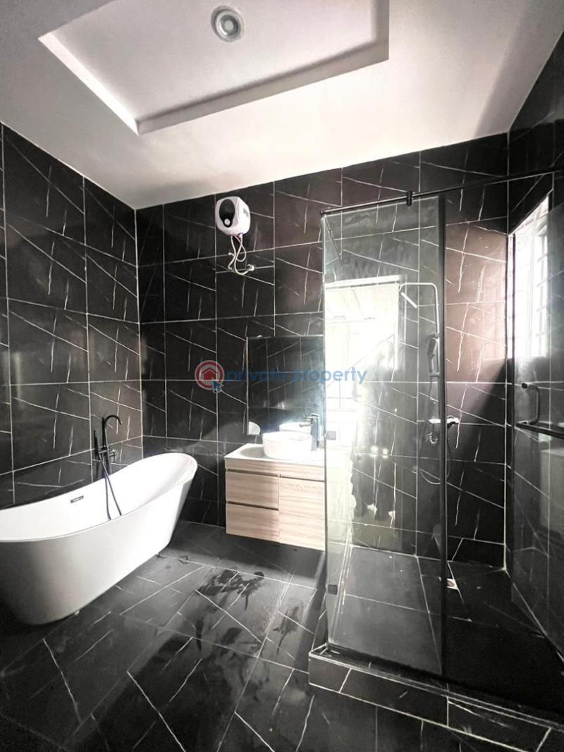 5 bedroom Detached Duplex For Sale Victoria Garden City Lekki Lagos - 17