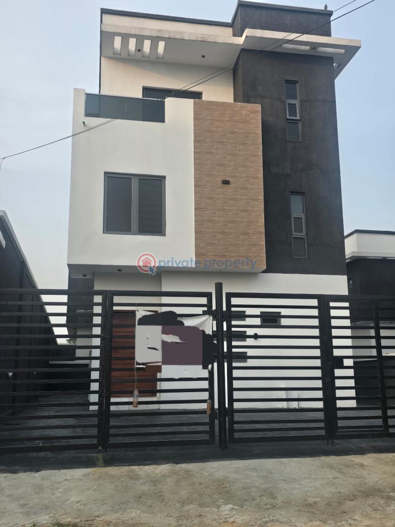 5 bedroom Detached Duplex For Sale Gbagada Estate Gbagada Lagos - 0