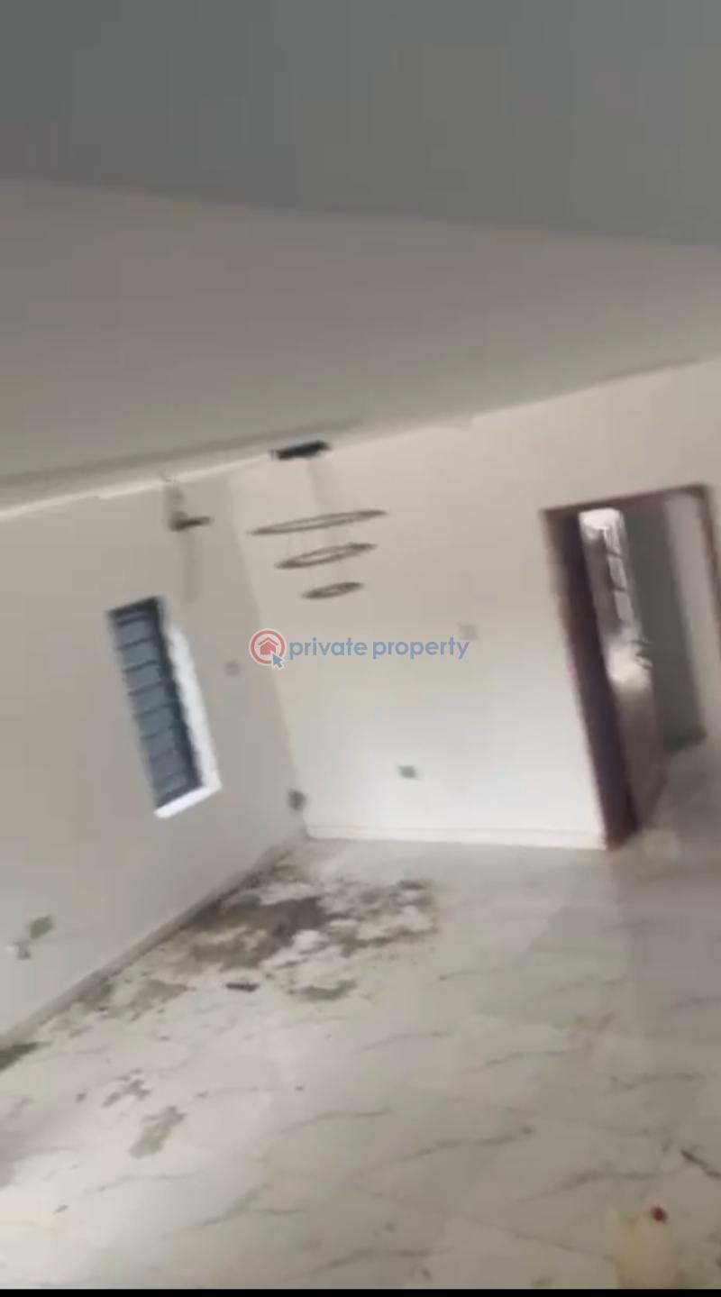 5 bedroom Detached Duplex For Sale Gbagada Estate Gbagada Lagos - 4