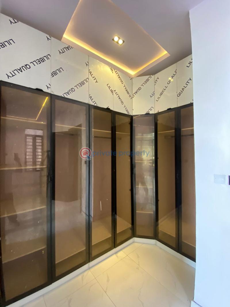 5 bedroom Detached Duplex For Sale Orchid Road Lekki Lekki Phase 1 Lagos - 10