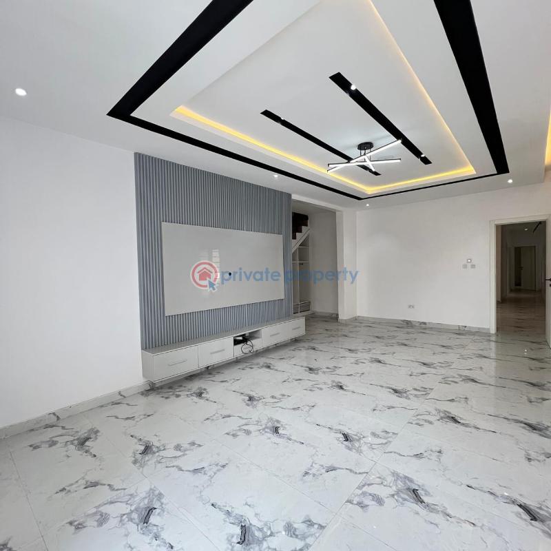 5 bedroom Detached Duplex For Sale Chevron Lekki Lagos - 1