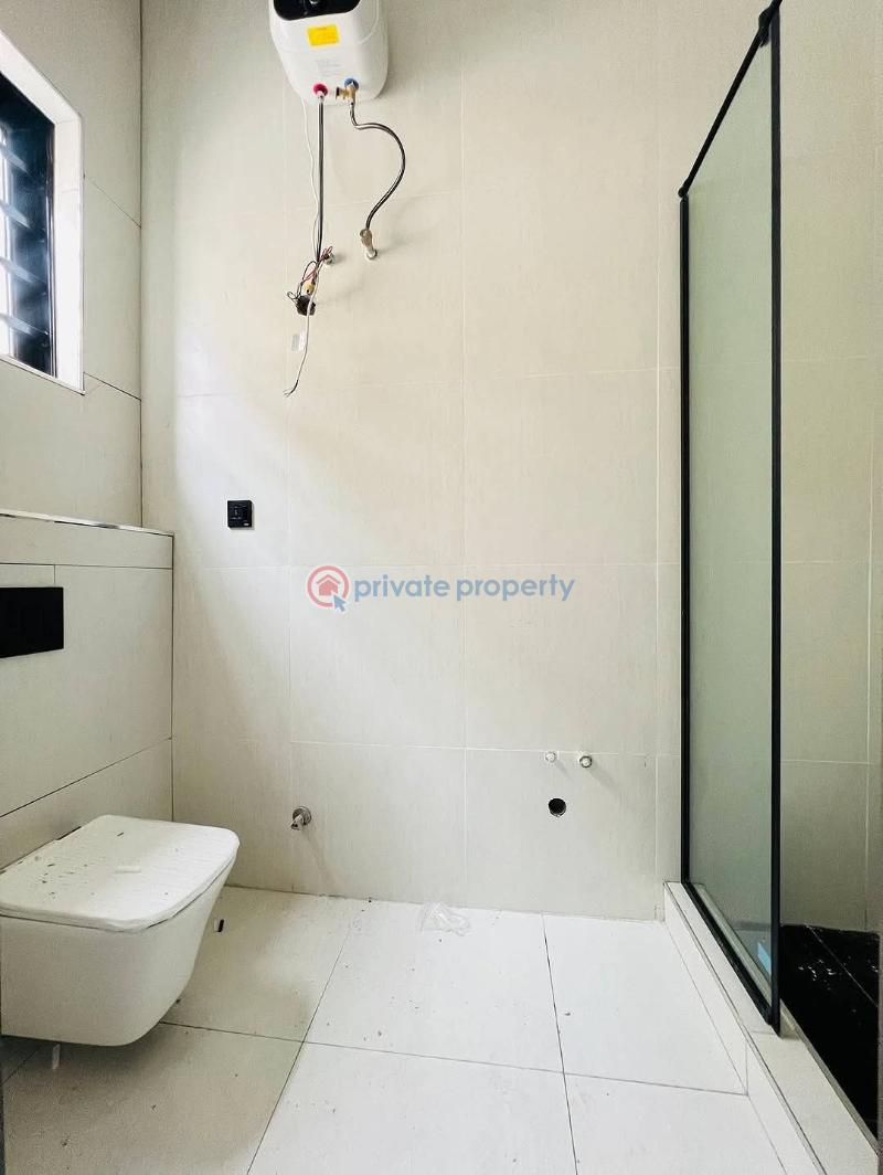 5 bedroom Detached Duplex For Sale Osapa Lekki Lagos - 15