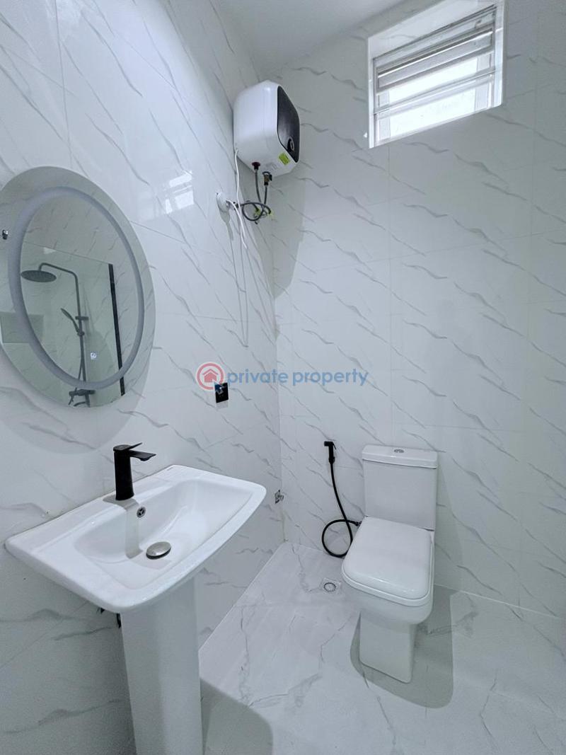5 bedroom Detached Duplex For Sale Lekki Lagos - 12